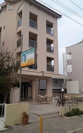 Adonis 3* Μαρμαρίς