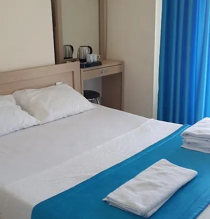 Hotel Adonis 3*