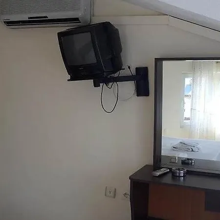 Hotel Adonis 3*