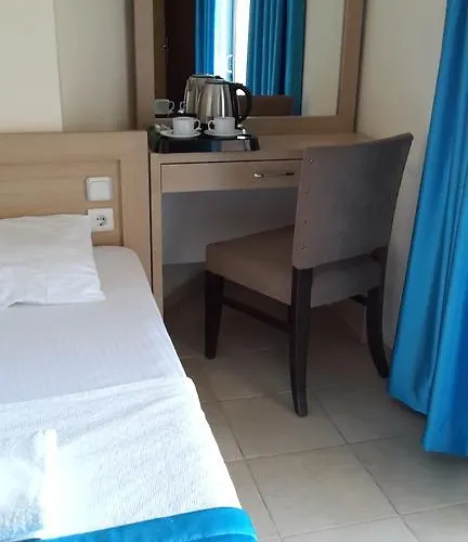 Adonis Hotel